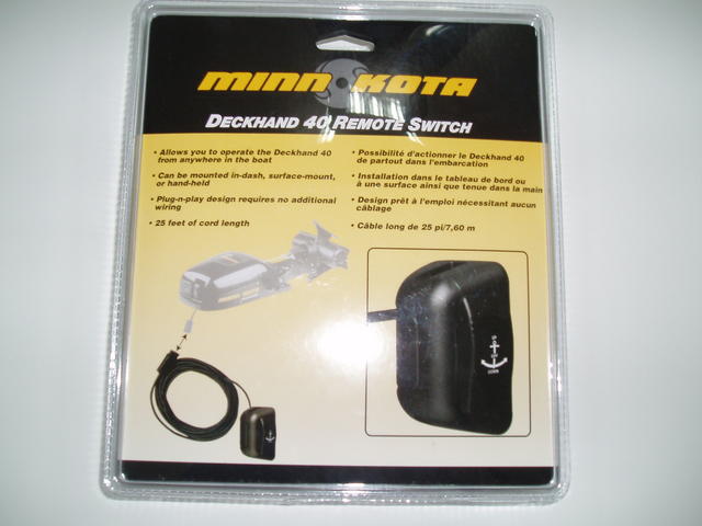 картинка Проводной пульт дистанционного управления MINN KOTA DeckHand Remote Switch от магазина Fisherman Market